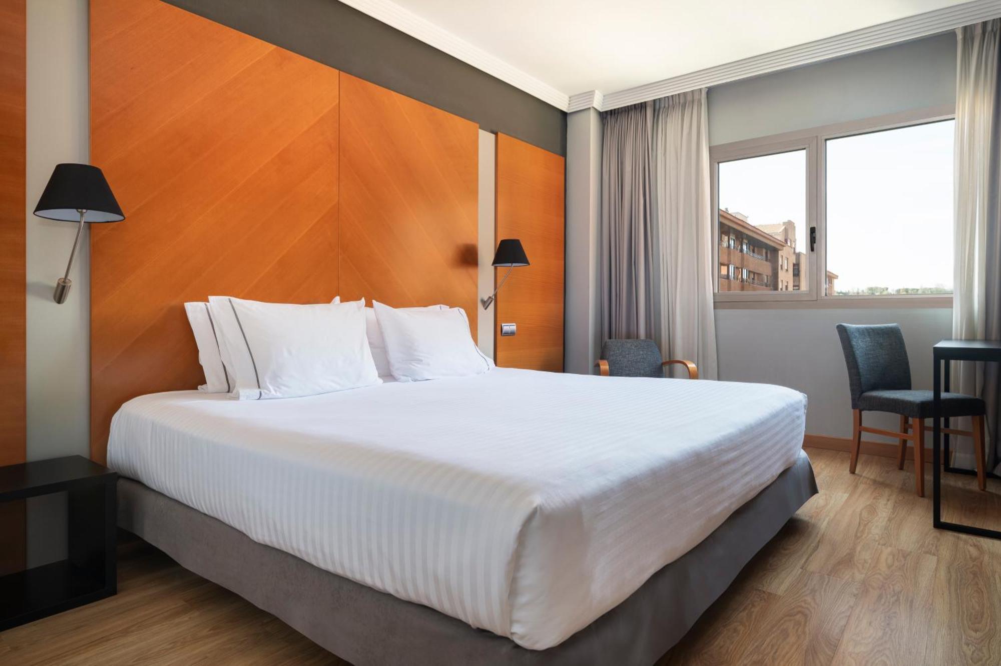 Double or Twin Room,1765150192:JPEG